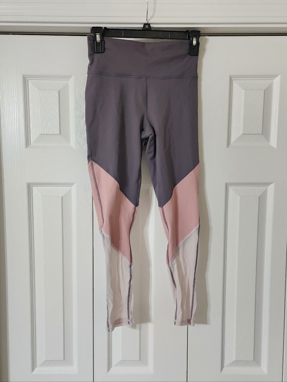 Fabletics 7/8th Legging